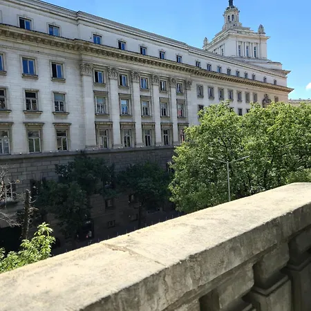 Dondukov 5- Parliament View *
